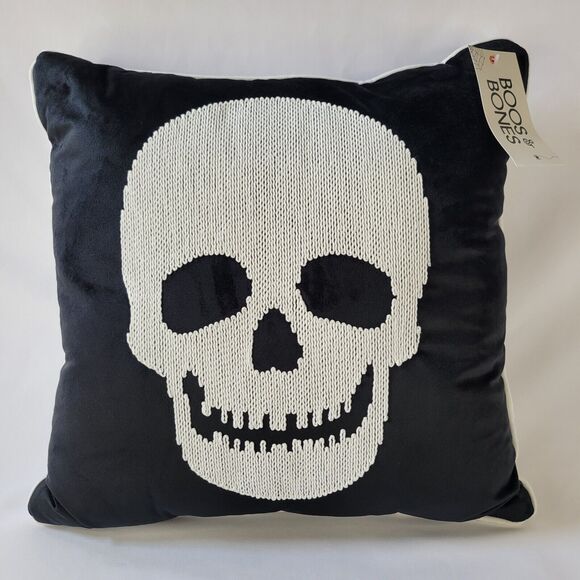 Halloween Skeleton Skull Square Throw Pillow Plush Black White Gothic Decor 18" - Picture 1 of 12